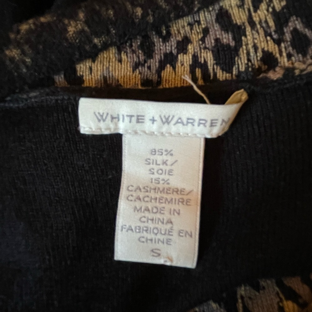 White + Warren cashmere and silk, button down sweater or tunic. Oversized - Picture 3 of 5
